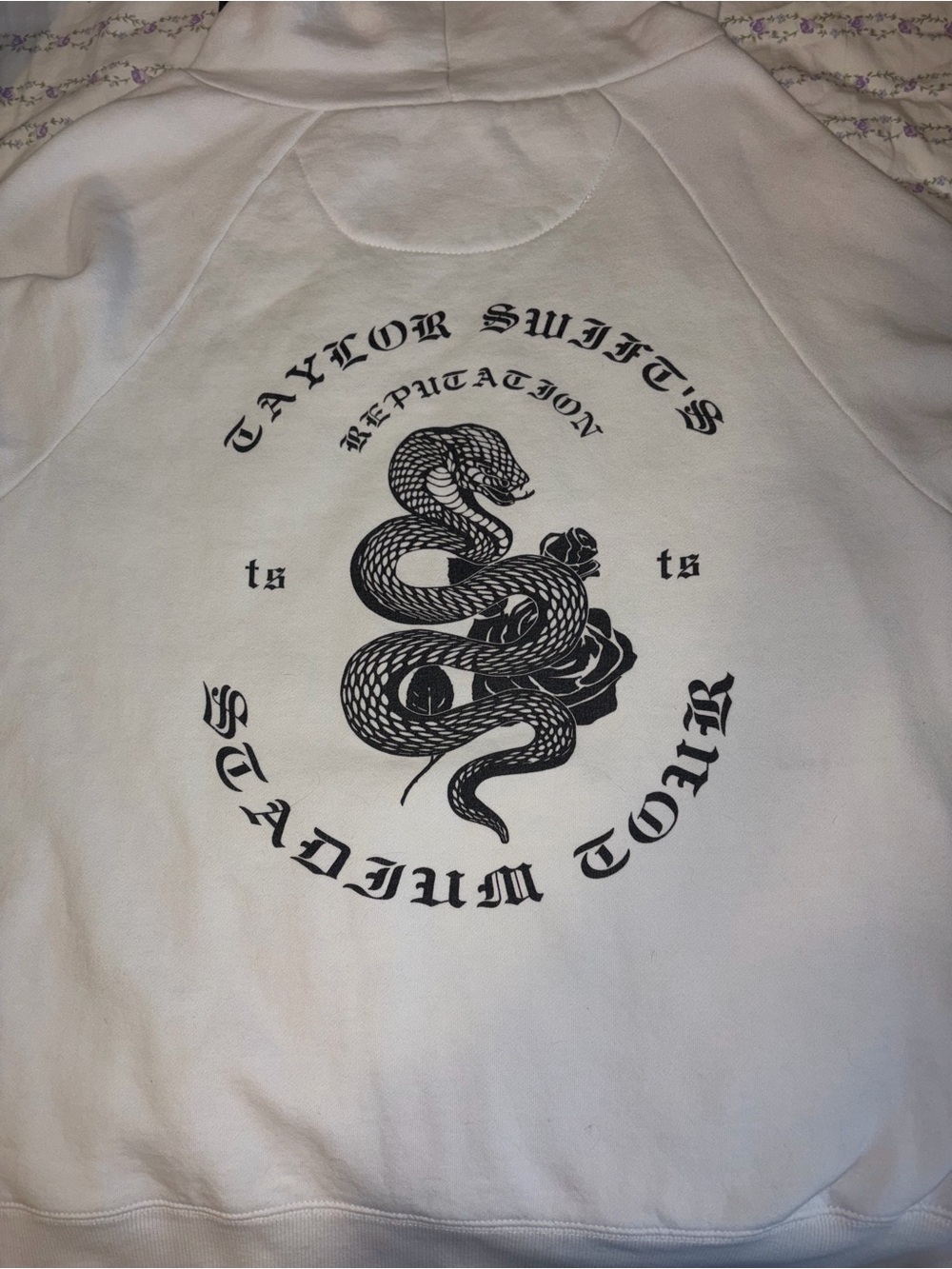 Rare Taylor Swift reputation white hoodie